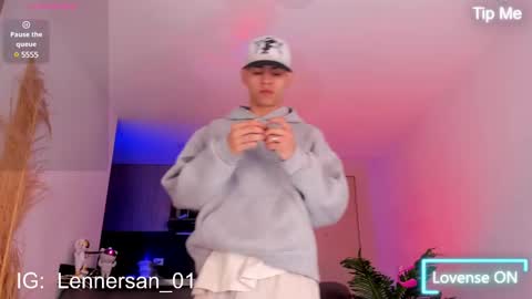 Snapshot of lennercollins_ chatting on 10, 2, 2025 Lenner INDEPENDENT MODEL online show from 10, 2, 2025