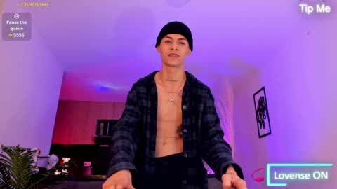 Snapshot of lennercollins_ chatting on 19, 2, 2025 Lenner INDEPENDENT MODEL online show from 19, 2, 2025