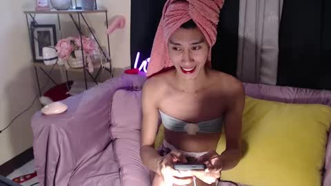 Snapshot of lennonxshit chatting on 5, 12, 2024 JANE online show from 5, 12, 2024