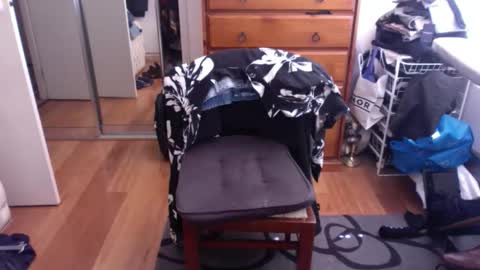 Pussylicker online show from 17, 10, 2025