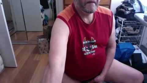 Pussylicker online show from 23, 11, 2025