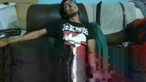 Snapshot of leo0m3d1n4 chatting on 24, 4, 2026 Leonel Rodrigo rod online show from 24, 4, 2026