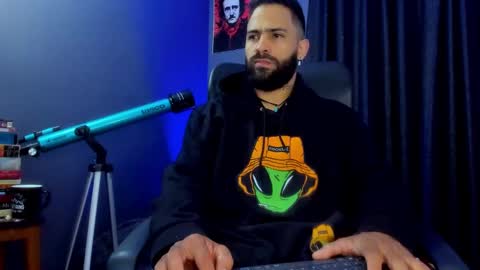 Leo  Diaz online show from 29, 12, 2024