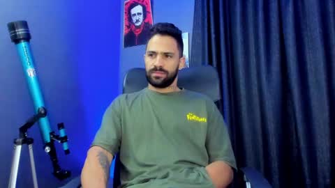 Leo  Diaz online show from 22, 2, 2025