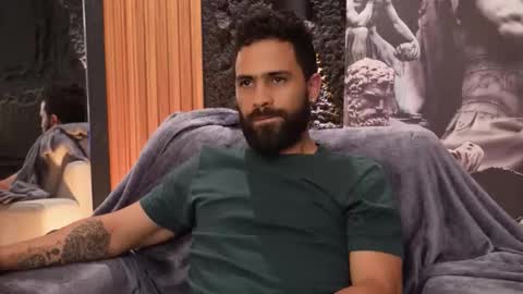 Leo  Diaz online show from 23, 9, 2025