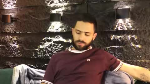 Leo  Diaz online show from 13, 11, 2025