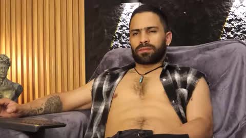 Leo  Diaz online show from 5, 12, 2025