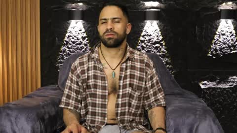 Leo  Diaz online show from 9, 4, 2026