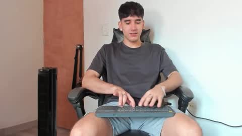 Leo Jones online show from 16, 12, 2025