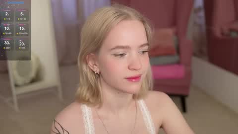  Ashly  online show from 8, 3, 2025