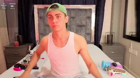 Snapshot of leomonnroe chatting on 4, 7, 2026 leomonnroe online show from 4, 7, 2026