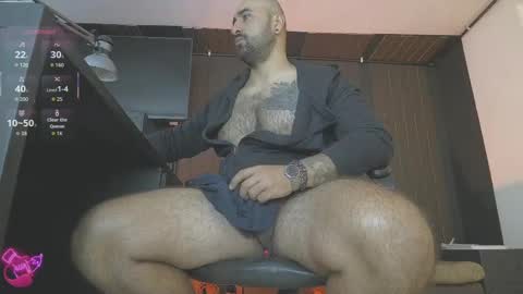 Snapshot of leon_1717 chatting on 17, 5, 2026 Leon online show from 17, 5, 2026