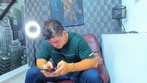 Leon Smoron online show from 21, 12, 2025