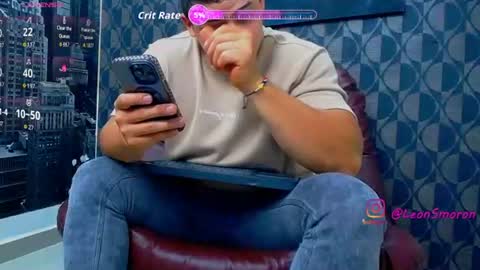 Snapshot of leon_ssmoron chatting on 19, 7, 2026 Leon Smoron online show from 19, 7, 2026