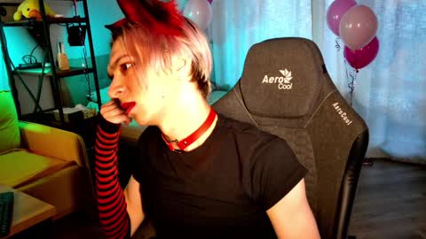 Snapshot of leon_yuugen chatting on 8, 2, 2025 Leon online show from 8, 2, 2025