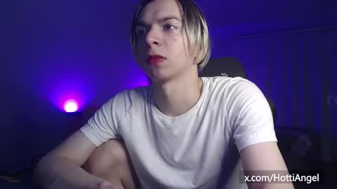 Snapshot of leon_yuugen chatting on 23, 9, 2025 Leon online show from 23, 9, 2025