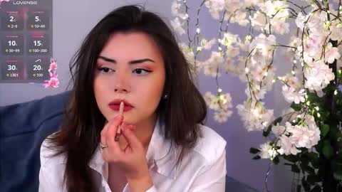 Mia online show from 18, 11, 2025