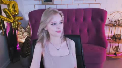 leonastone online show from 10, 10, 2025