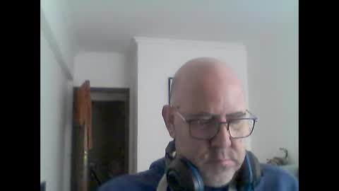 leonew71 online show from 6, 3, 2025