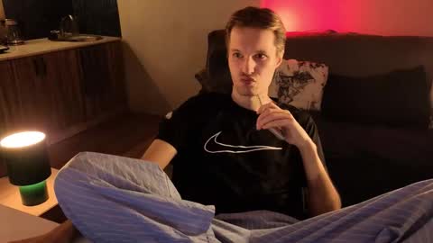 Leon online show from 4, 2, 2026