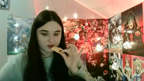 Snapshot of leraaa72 chatting on 6, 12, 2024 little secret online show from 6, 12, 2024