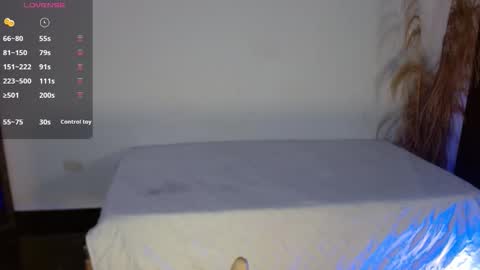 Snapshot of leslie17_ chatting on 22, 9, 2025 Leslie online show from 22, 9, 2025