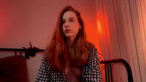 Snapshot of lessowen chatting on 28, 6, 2026 lessowen online show from 28, 6, 2026