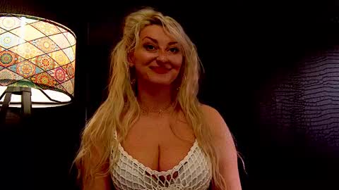 leticiareys online show from 27, 2, 2026