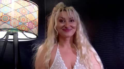 leticiareys online show from 6, 3, 2026