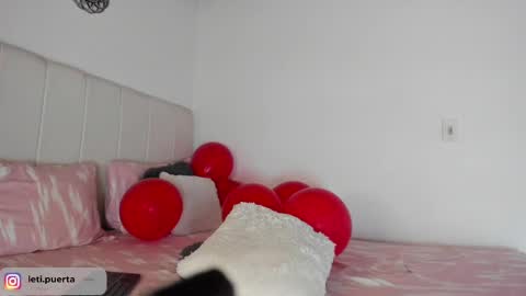 Leticia online show from 14, 2, 2025