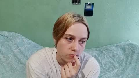 letitiaboteler online show from 1, 12, 2025