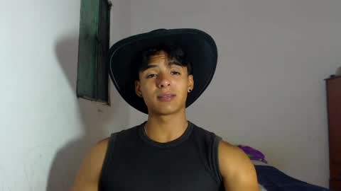Snapshot of lewis_ly chatting on 20, 5, 2026 i am lewis ly EDUARDO MEMDOZA15 online show from 20, 5, 2026
