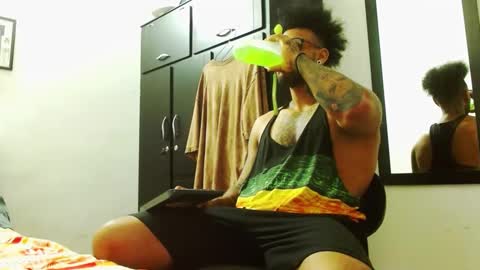 Lewis Strong online show from 17, 11, 2025