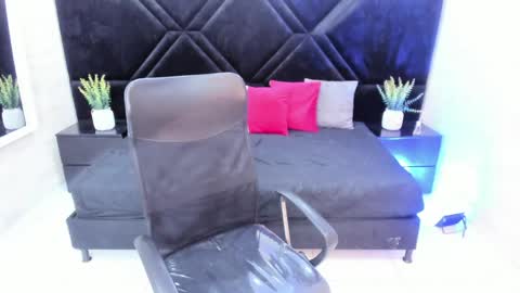 Snapshot of lexadimary chatting on 8, 6, 2026 lexa online show from 8, 6, 2026