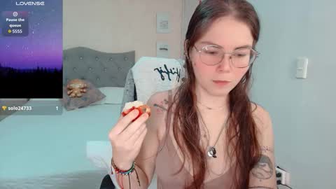 Snapshot of lexalove_doll chatting on 7, 2, 2026 Lexas Room online show from 7, 2, 2026