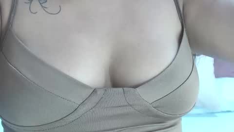 Gabrielle online show from 20, 2, 2025