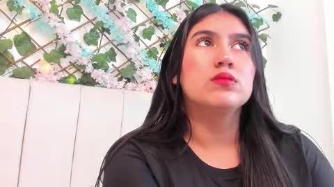 Gabrielle online show from 5, 12, 2025