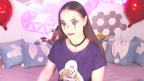 Alexia online show from 7, 3, 2025