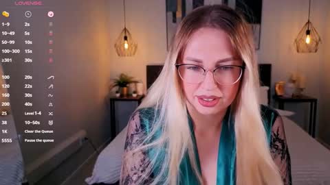 Snapshot of lexi_terele chatting on 14, 9, 2025 Lexy - Follow me online show from 14, 9, 2025