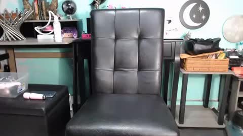 lexi_wolf222 online show from 25, 2, 2025