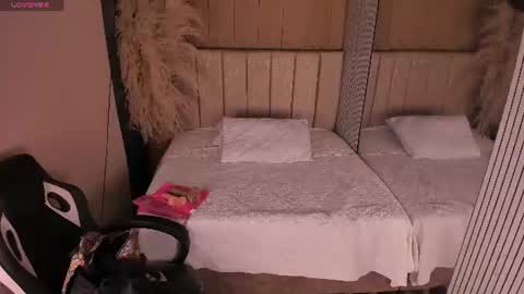 Lexi Adams  online show from 16, 7, 2026