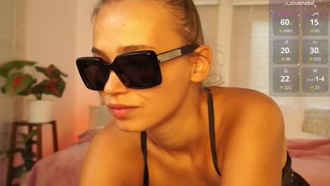 Snapshot of lexicoy_ chatting on 11, 9, 2025 Lexi online show from 11, 9, 2025