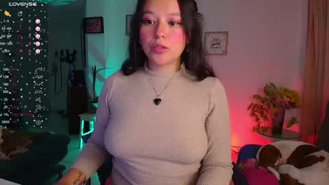 Lexie Thompson   8pm  0000am -5 online show from 17, 2, 2025