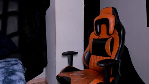 Lixie And Nte online show from 27, 1, 2025