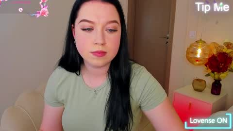 Snapshot of lexiepat chatting on 5, 5, 2026 Alex online show from 5, 5, 2026