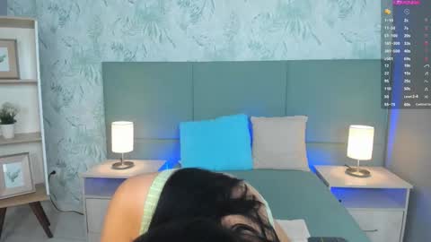 Lexie Thompson  online show from 3, 10, 2025