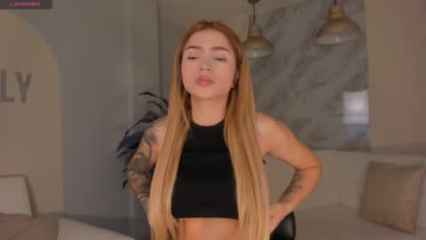 Lexie  online show from 14, 2, 2026