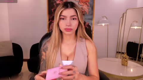 Lexie  online show from 7, 6, 2026