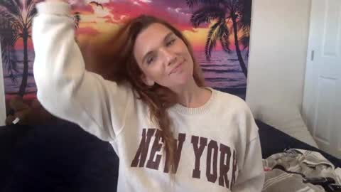 Snapshot of lexiial0 chatting on 10, 9, 2025 Alexia L. online show from 10, 9, 2025