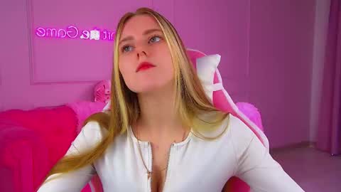 Lexi online show from 25, 9, 2025